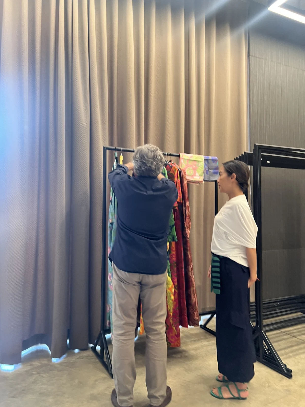 Hanging and arranging textiles
